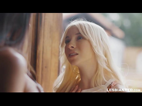 ❤️ Mergina grįžta namo po kelių mėnesių ir baigia valgyti savo patėvio putę Gražus porno prie mūsų ﹏